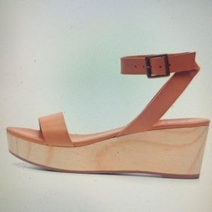 Nisolo Sarita Wooden Wedge Sandal